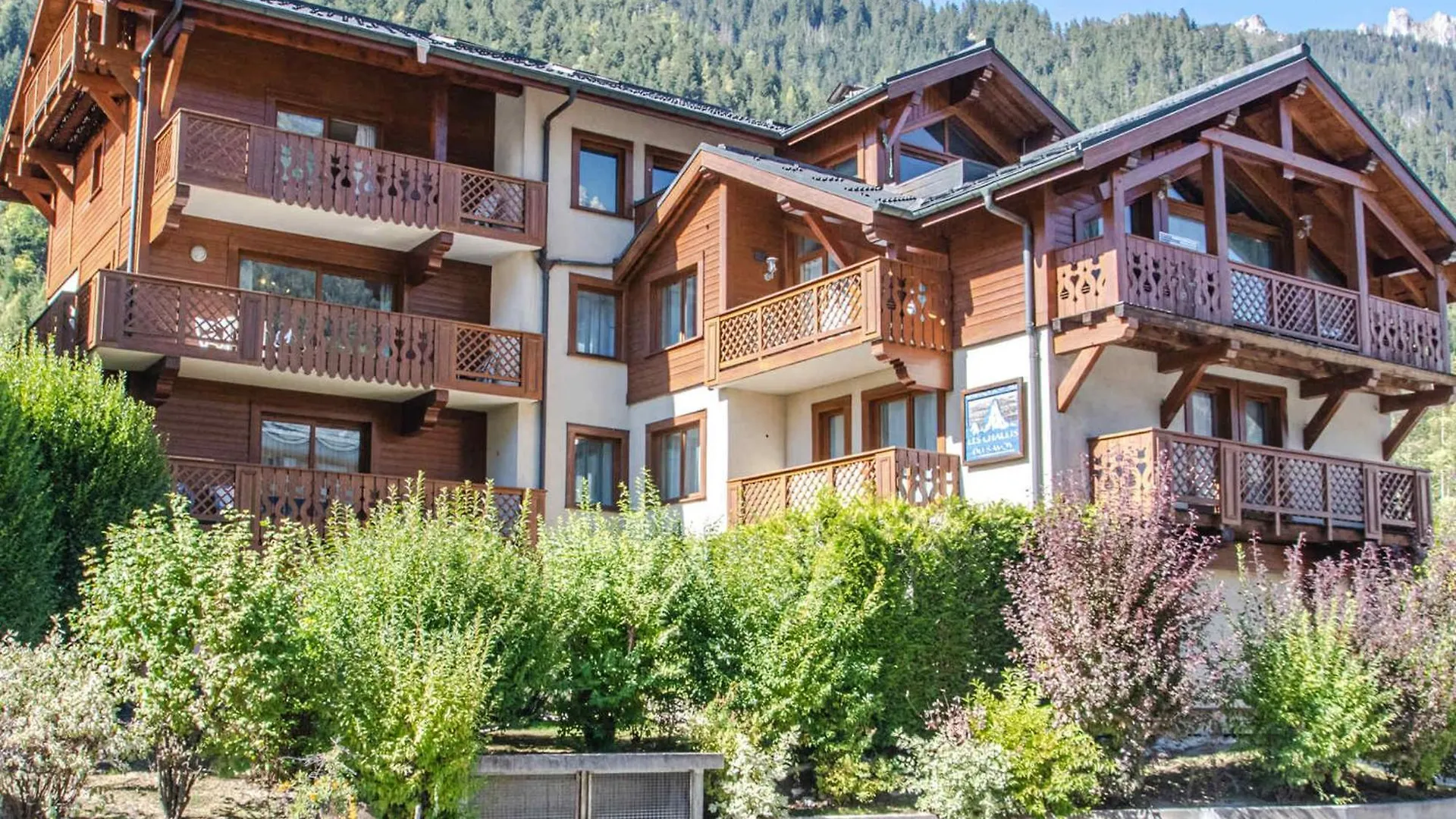 Appartement 3 Etoiles Proche Des Pistes A Chamonix Avec Parking - Fr-1-343-163 Апартаменты